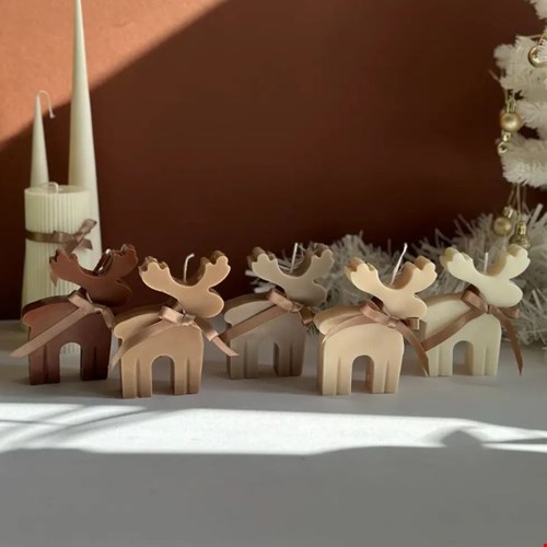 Reindeer Candle