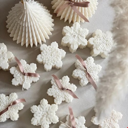 Snowflake Candle